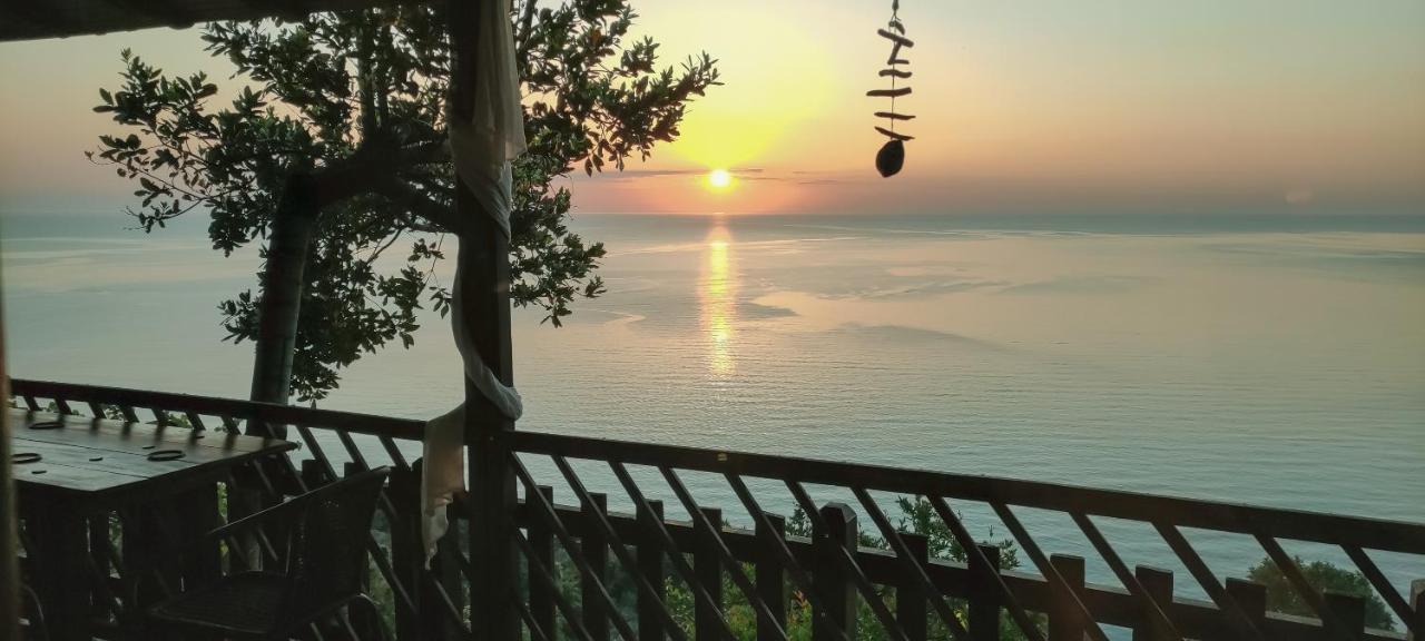 Вилла Balcony On The Rocks Agioi Saranta Экстерьер фото