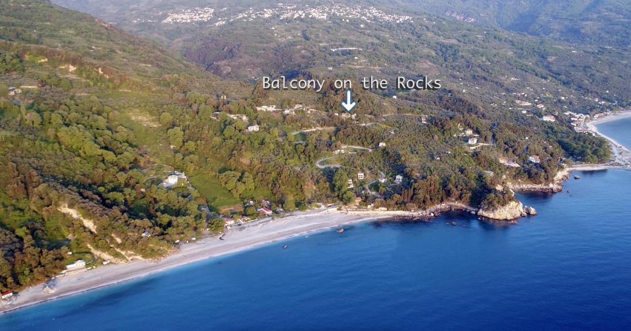 Вилла Balcony On The Rocks Agioi Saranta Экстерьер фото